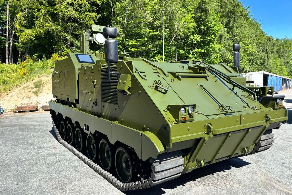 Esh-Tech DroneLight counter-drone laser system mounted on a tracked vehicle